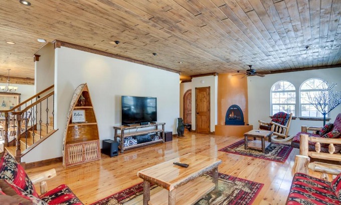 Pagosa Springs House | Pagosa Springs Vacation Rental 6 Mi to Downtown!