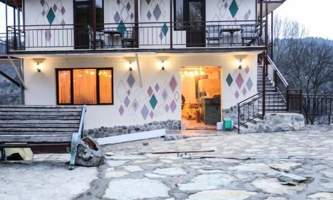 Dilijan House | Pakhlava Guesthouse & Restaurant