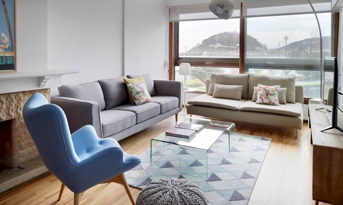 Antiguo Apartment | Palacio Miramar by FeelFree Rentals