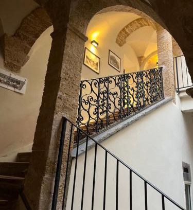 Albergheria Apartment | Palazzo dei Duchi D'Amico - Apartment -"TraleVolte" del '700