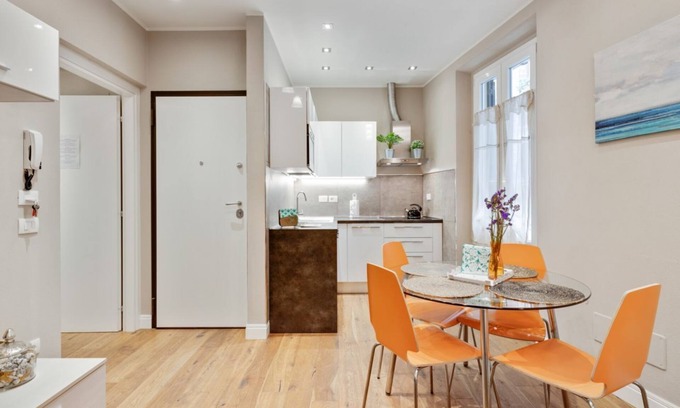 Oltrarno Apartment | Palazzo Pitti & Ponte Vecchio Cozy Flat