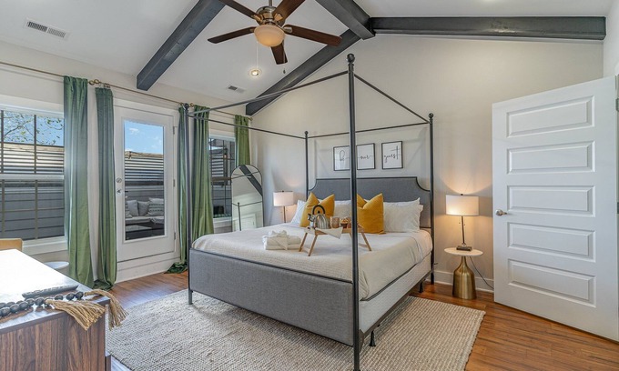 Nashville Cottage | Palette - Private Patio - Mins to Nashville Zoo