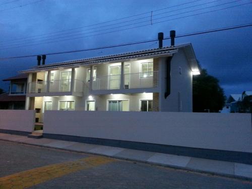 Ponta do Papagaio House | Palhoça Praia Ponta do Papagaio SUNSET Apto 102