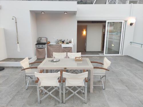 Pothia Apartment | Palia Kleopatra