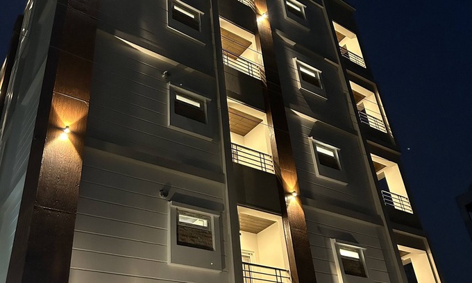 Gachibowli Hotel | Palladium Luxury Suites Unit II