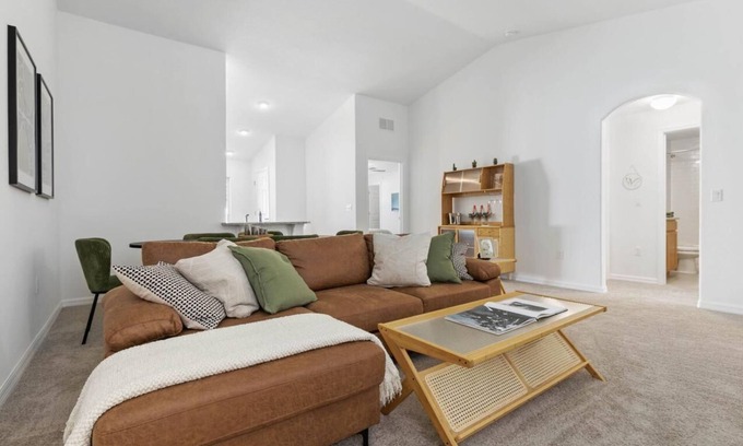 Indian Trails House | Palm Coast Getaway – Relax in a Charming Home and Make Incredible Memories”