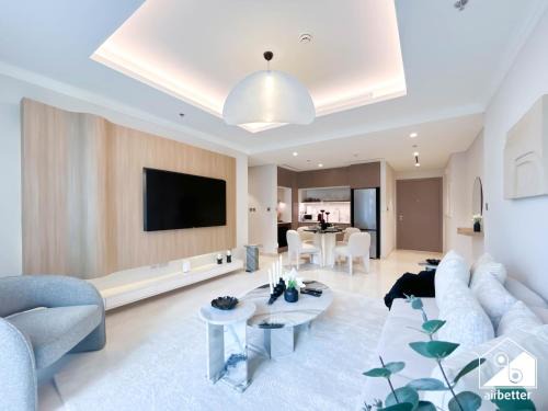 Madinat Zayed Apartment | Palm Jumeirah 1BR - Beach, Pool & Atlantis Views