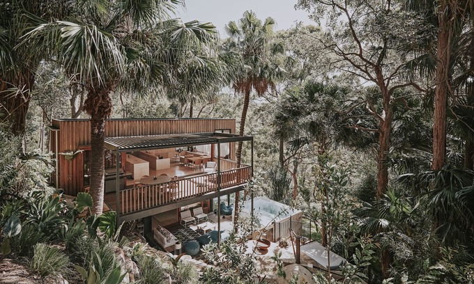 Church Point House | Palm Pavilion: architectural rainforest retreat