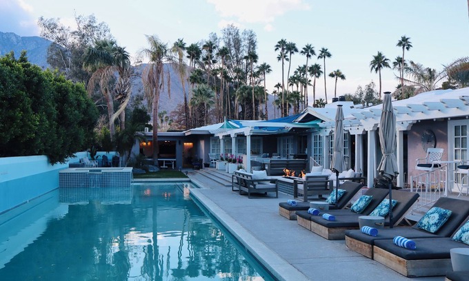 Racquet Club West Villa | Palm Springs Luxe: 7 En-Suites, Massive Pool, Tiki Bar, Pickle Ball & Game Room