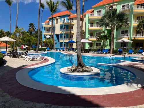 El Cortecito Apartment | Palm Suites E-6-two-level apartment with a view of the pool