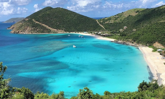 Jost Van Dyke Villa | Palm Villa, 5 bed/bath steps from stunning White Bay Beach on Jost Van Dyke BVI