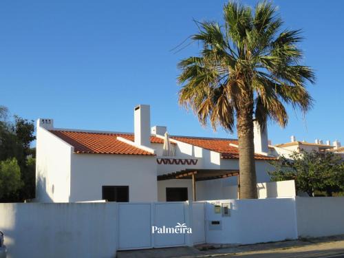 Olhos D'Agua House | Palmeira Home