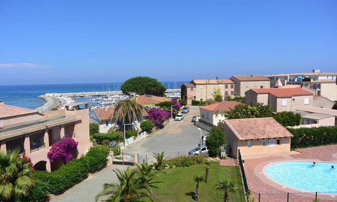 Solenzara Apartment | PALMERAIE 133- SWIMMING POOL IN RESIDENCE- AIR CONDITIONING- BEACH ON FOOT