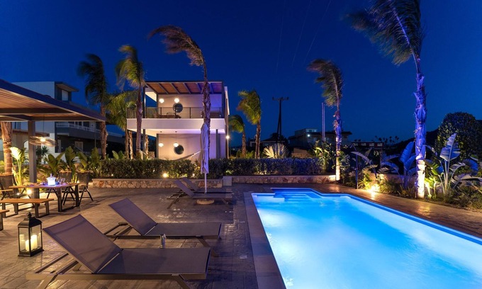 Petaloudes Apartment | Palmeral Luxury Suites