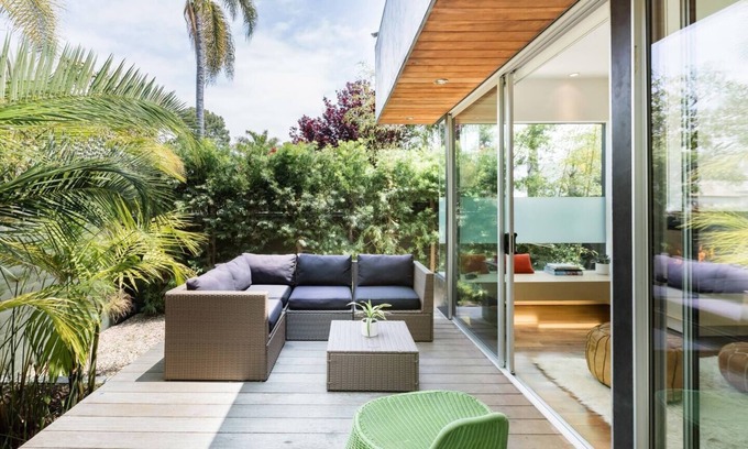 Sunset Park House | Palms Place— Solar-Powered Luxury Guesthouse