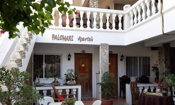Laoag Hotel | Palomari Apartel
