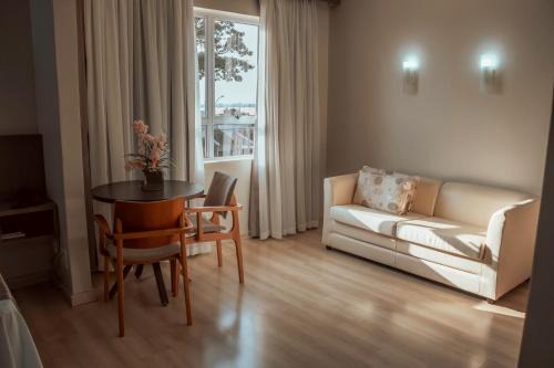 Palotina Hotel | Palotina Palace Hotel
