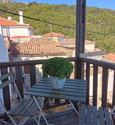 Pythagorion Apartment | Pandroso Traditional House
