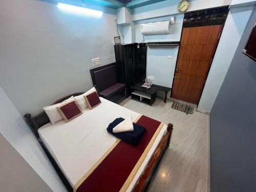 Tiruvannamalai Hotel | PANMOZHI RESIDENCY -Luxury comfort stay