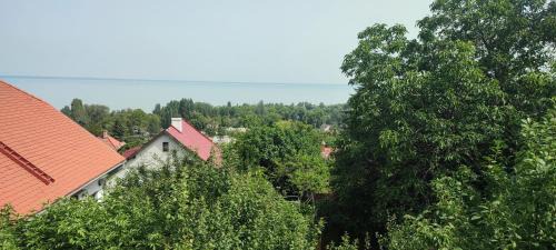 Balatonalmadi Apartment | Panoráma Apartman