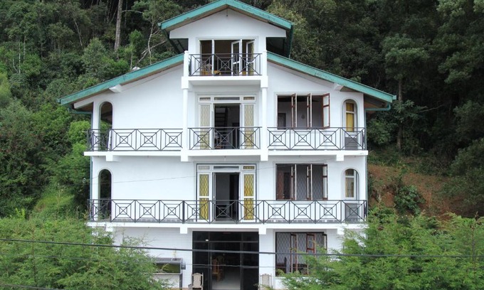 Nuwara Eliya Hotel | Panorama Accommodations Nuwara Eliya