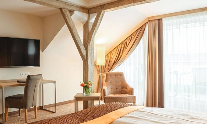 Mondsee House | Panorama room with terrace - Hotel Krone
