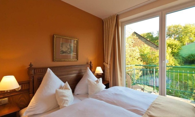 Brauneberg House | Panorama Suite Gartenblick - Ferienresidenz Brauneberger Hof