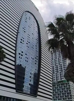 New Boulevard Apartment | Panoramic 100 meters from the sea 26th floor