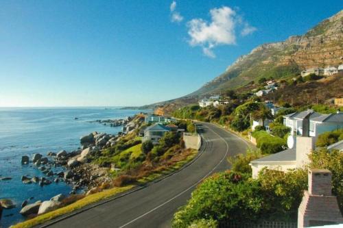 Simon's Town Apartment | Panoramic sea views - loft apartment