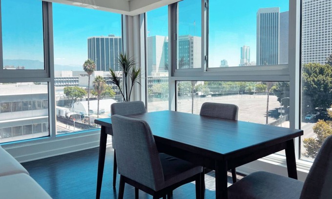 Mount Wilson Apartment | Panoramic Views Penthouse in DTLA