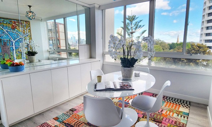 Double Bay Apartment | Panoramic Wraparound Harbour & City Views - 2 Bed, 2 Bath, Parking & Pool