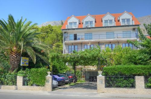 Duce House | Pansion Begic