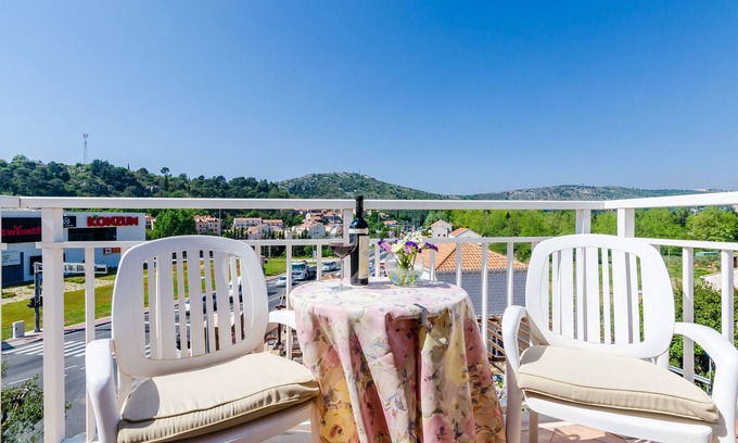 Srebreno House | Pansion Costeria - Double or Twin Room with Balcony and City View 2