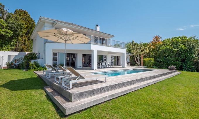 Plettenberg Bay Villa | Pansy Shell
