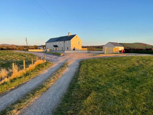 Rhoshirwaun House | Pant Fali