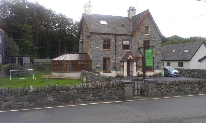 Bangor Bed & Breakfast | Pant Teg B & B