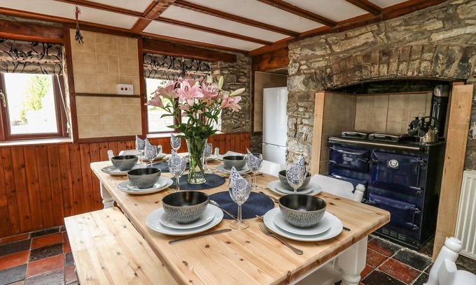 Llandrindod Wells Cottage | Pant Y Rhedyn