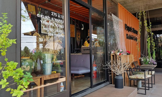 Khuang Pao Hotel | Papa's Home and Rabbit cafe