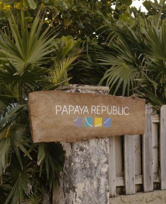 Isla de Utila Apartment | Papaya Republic