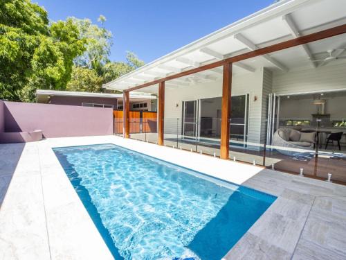 Horseshoe Bay House | Papillon Bleu
