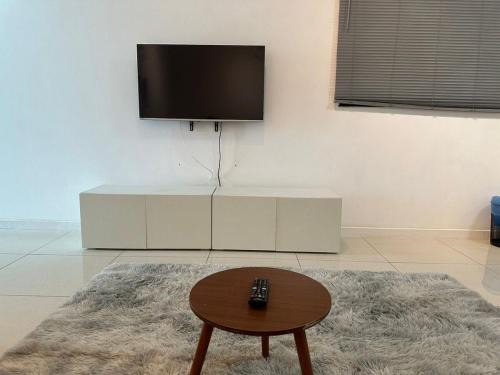 Taman Bukit Mewah Apartment | Paradigm Residence by YML Home