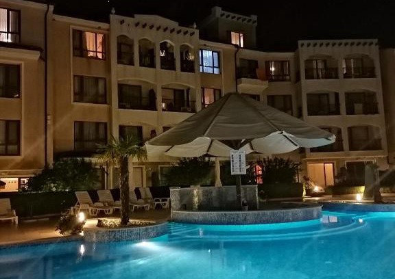 Budjaka Apartment | Paradise Bay D8 Apartment