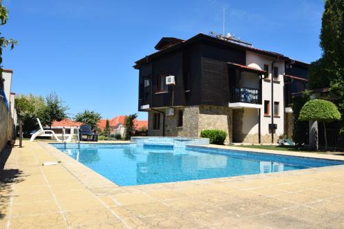 Budjaka Villa | Paradise Bay Villas