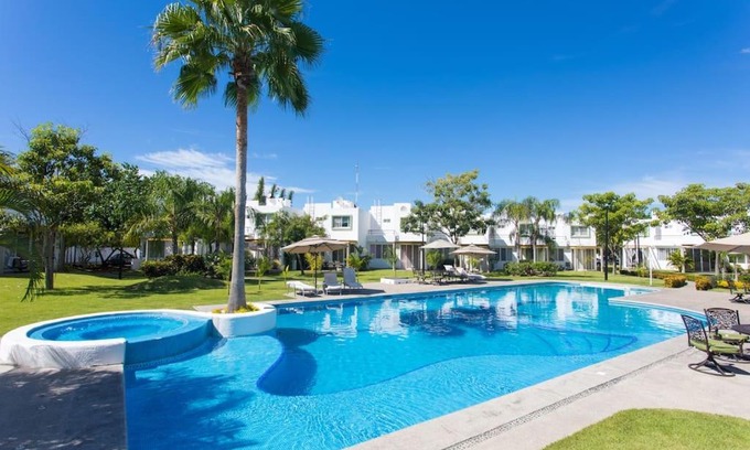 Valle Dorado House | Paradise home with pool, Beach at 10 min CTE14