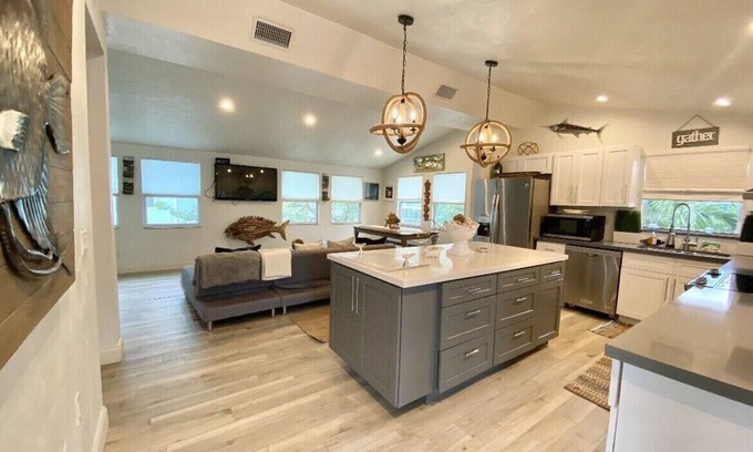 White Marlin Beach House | Paradise in Islamorada on the Water