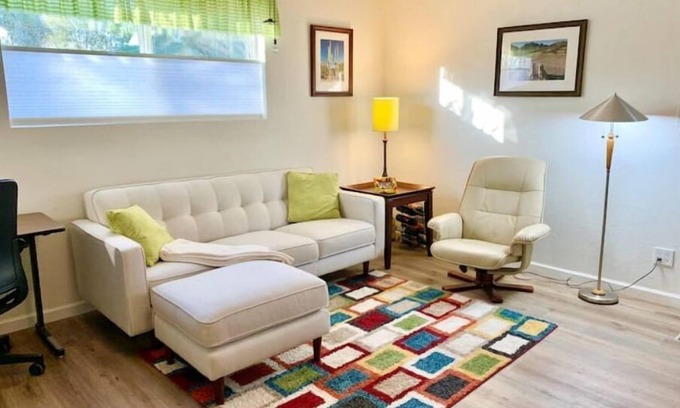 Shea Heights Apartment | Paradise near Preserve apartment in private house