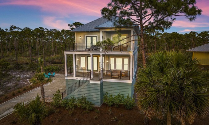 Port St. Joe Villa | Paradise | Oceanview, Hottub, Shuffleboard, Bikes, Beach, Pool