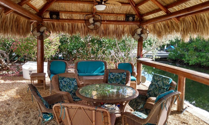 Key Largo House | Paradise Place with Tiki Hut, Boats, Kayaks, Paddleboards, Canoe, Bicycles