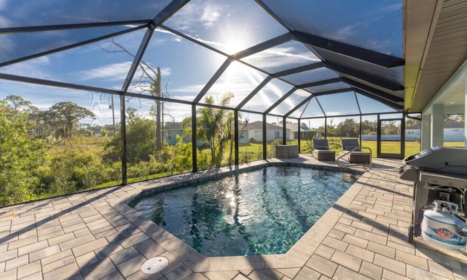 Rotonda Heights House | Paradise Pool Oasis Vacation Home in Rotonda