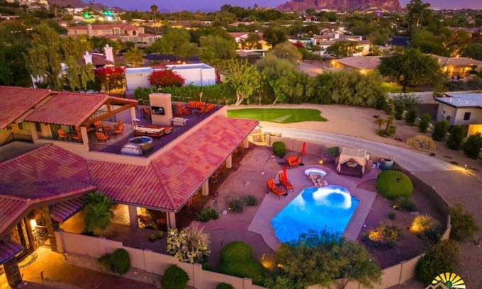 Mirada Los Arcos Villa | Paradise Vall Mountainside Mansion+Pickleball+Golf